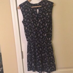 Flower pattern mini dress